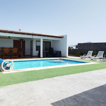 Casa Montes Playa Blanca  Exteriör bild