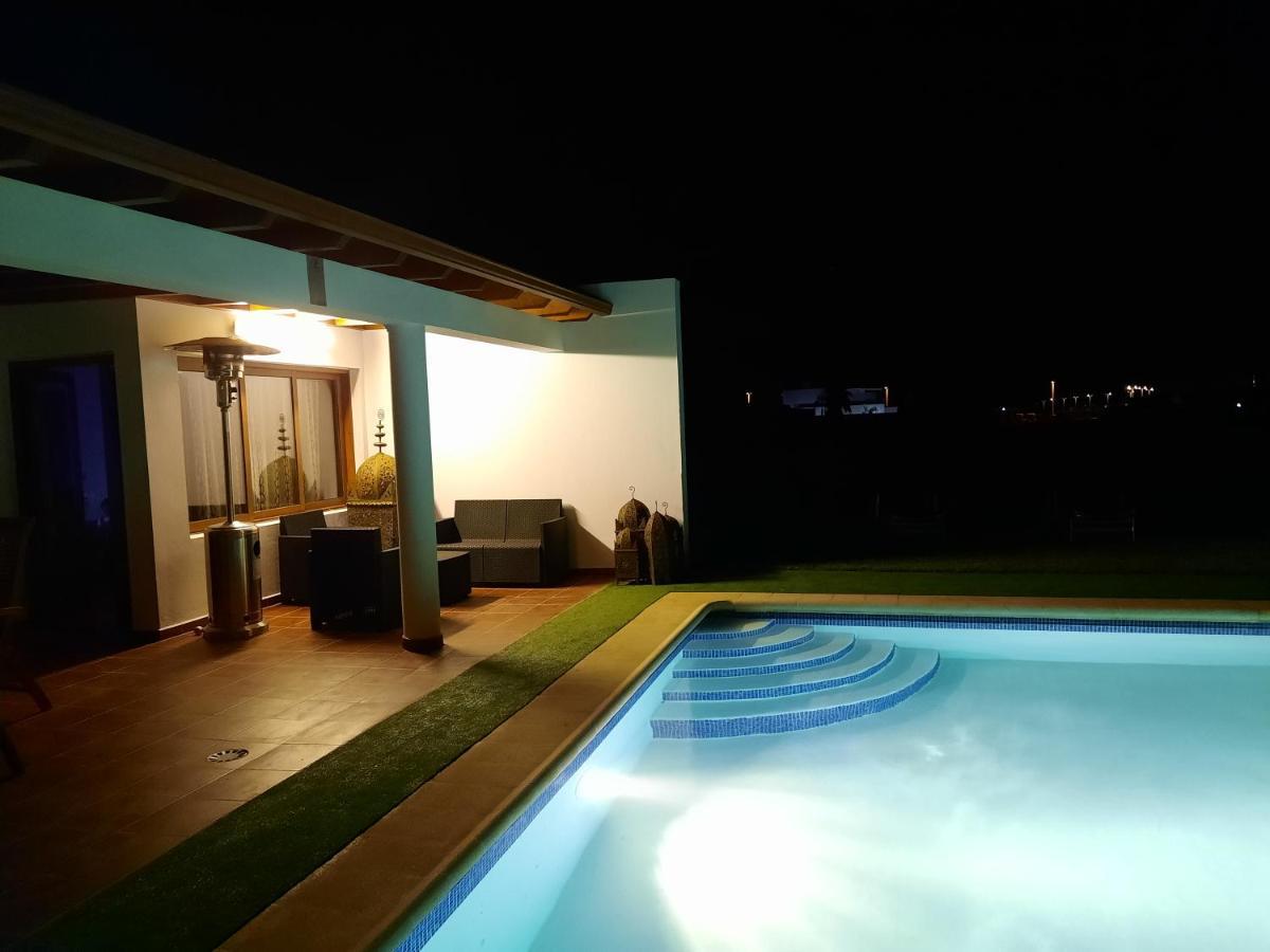 Casa Montes Playa Blanca  Exteriör bild