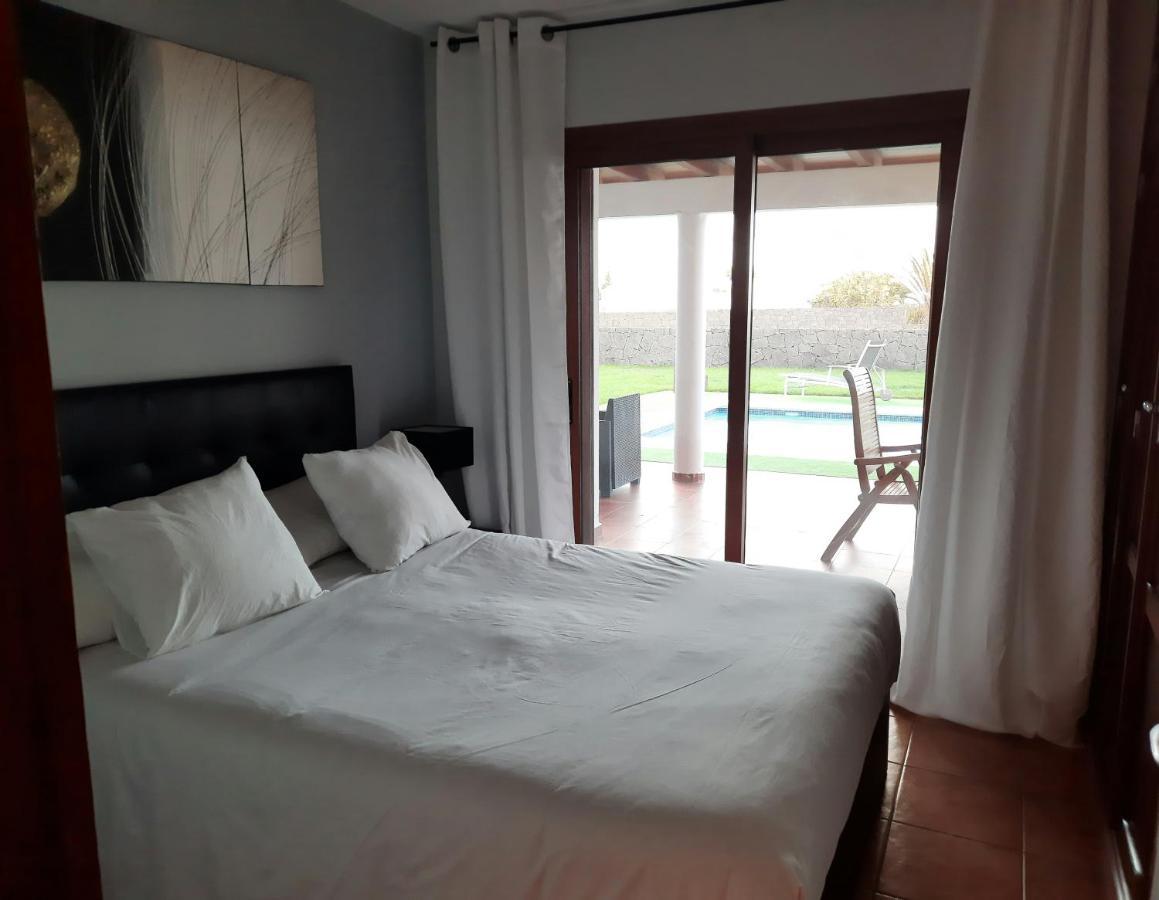 Casa Montes Playa Blanca  Exteriör bild